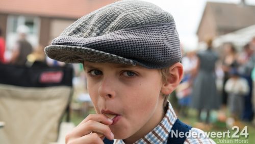 Festeijnder een feest voor jong en oud. Wie de jeugd heeft heeft de toekomst, ook bij deze editie leverde de jeugd weer een bijdrage en genoot zichtbaar van het goede weer.