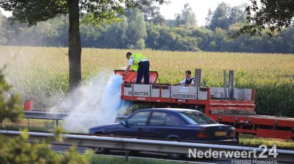 Dinsdagmiddag is de brandweer uitgerukt voor een vrachtwagenbrand op de A2 ter hoogte van Grathem.