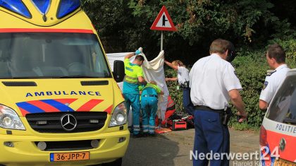 Ernstige aanrijding Wilhelminastraat in Stramproy