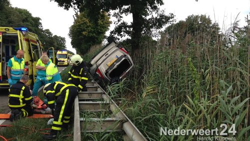 2013-09-20-Auto-over-de-kop2-1023