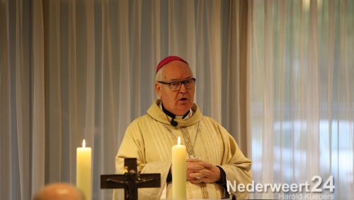 Inzegening St Joseph zorgcentrum Nederweert met Bisschop F. Wierts