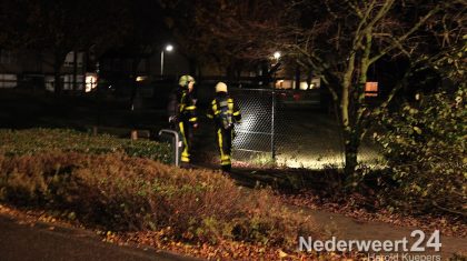 Melding bijtende stof in ogen van wandelaar met hond