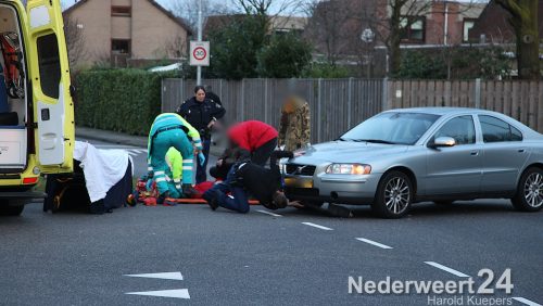 Maandagmorgen heeft er rond kwarts over acht een ongeval met een fietser plaatsgevonden op de kruising van de Sint Luciastraat met De Burcht in de wijk Boshoven