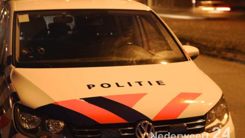 2013-12-19-politie-auto-donker-2676