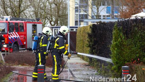Vuurwerk brandje Van Halenstraat Weert