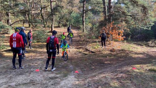 2024_11_01-Kids-MTB-Clinic-Weert 2024_11_01-Kids-MTB-Clinic-Weert