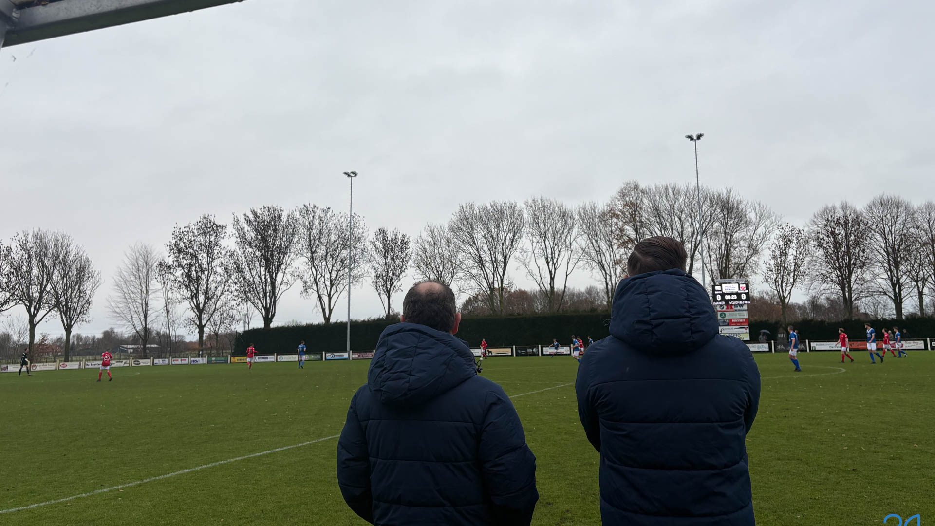 2025-12-07-Nederweerter-Trainers-1