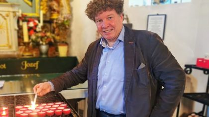 2025-12-11-Brand_een_lichtje