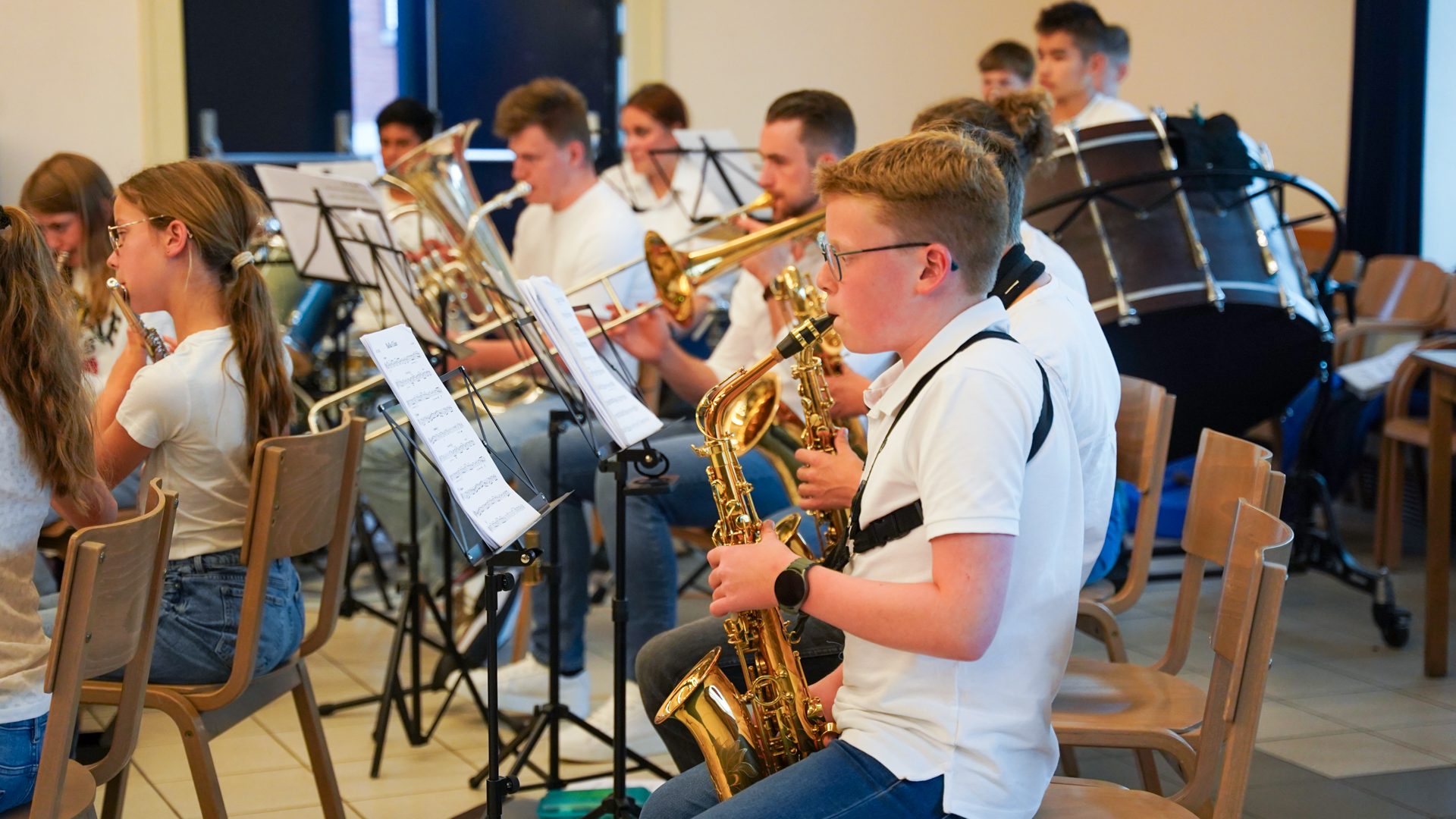 20250605_Muzikaal-talent-schittert-tijdens-Cultuurweek-in-Nederweert_36