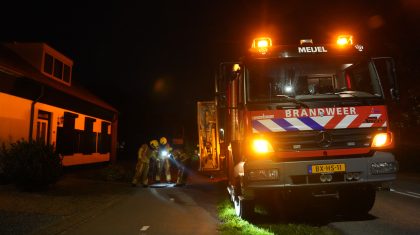 20251014_Brandweer-onderzoekt-vreemde-lucht-aan-Meijelsedijk-in-Ospeldijk_2