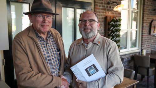 2025_05_22-Overhandiging-Pentekeningen-boek-Gerard-van-Heugten-11