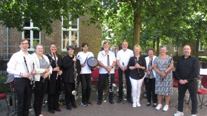 2025_06_20-Concerten-RICKs-Clarinet-Choir-in-Openluchtmuseum-Eynderhoof