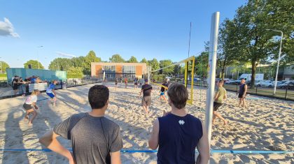 2025_07_03-Zonnig-Beachvolleybal-Invitatie-Toernooi-op-de-Bengele-4