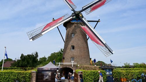 2025_07_19-Oldtimer-dag-op-molen-de-Korenbloem-in-beeld6