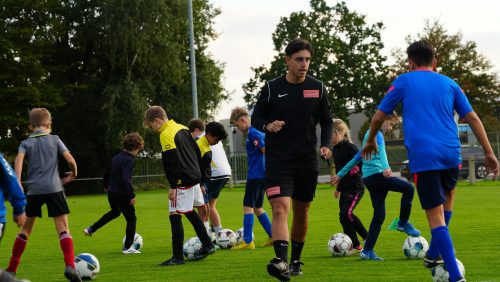 2025_08_21-Groepstrainingen-bij-voetbalschool-DK-Sport-Performance