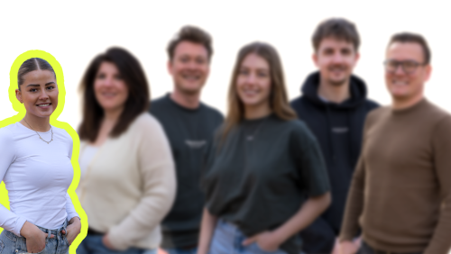 2025_08_22-Elya-Leren-lachen-en-maken-Mijn-stage-bij-Glendi