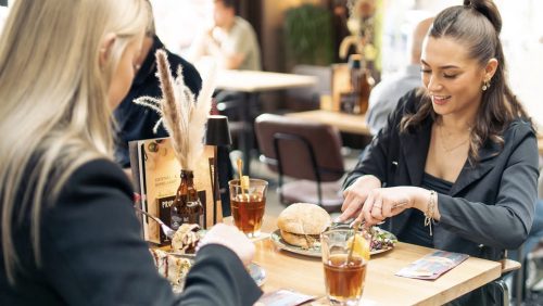 2025_08_25-Complete-metamorfose-voor-Guulke1