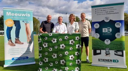 2025_08_27-Stienen-BE-en-Meeuwis-Schoenen-Mode-Sport-kledingsponsoren-vrouwen-Eindse-Boys