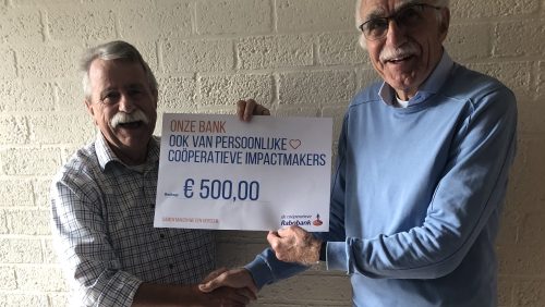 2025_10_20-Rabobank-ondersteunt-kansarme-kinderen-in-Venezuela-door-gift-aan-Pater-Konings-Fonds