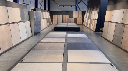 2025_10_28-Feestelijke-opening-Tegeloutlet-Limburg