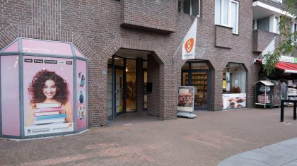 2025_11_12-Twiee-taale-dezelfdje-verhaale