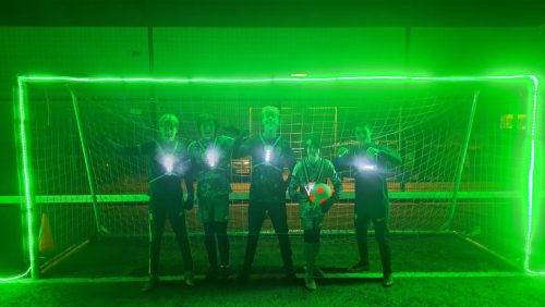 2025_11_24-Merefeldiajeugd-geniet-van-Glow-in-the-Darkavond