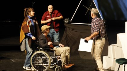 2025_11_26-Theatervoorstelling-Zie-Mij-brengt-gesprek-over-samenwerking-in-de-zorg-op-gang