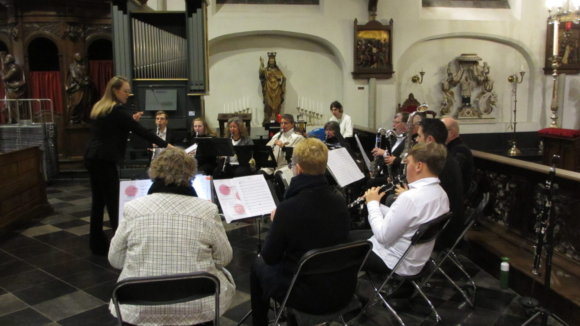 2025_12_08-Abdijconcertino-RICKs-Clarinet-Choir-tijdens-kerstmarkt-Thorn