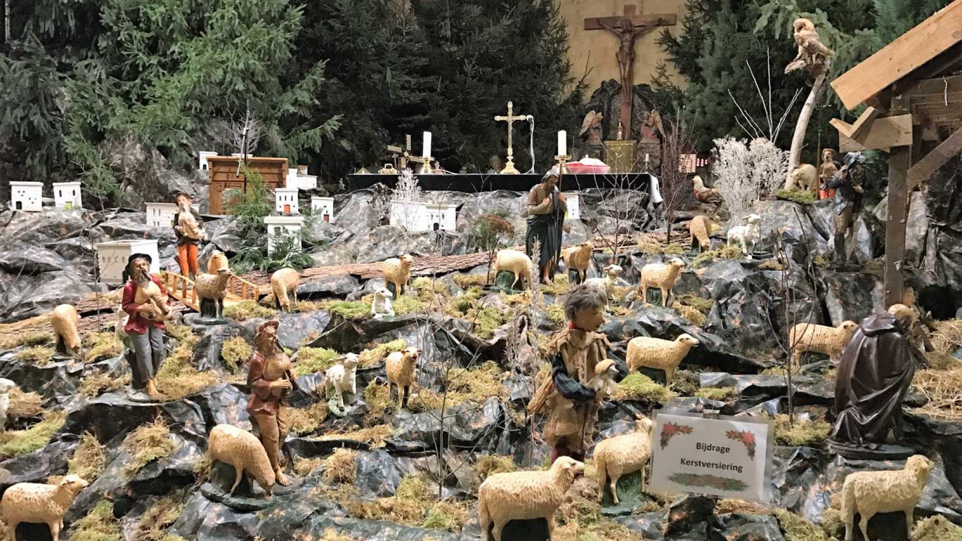 2025_12_09-Kerstpanorama-en-kribkesroute-in-Leuken