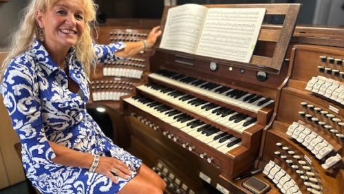 2025_12_20-Candlelight-nieuwjaarsconcert-Sylvia-orgel-Weert