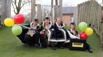 2026-01-23-Prins_Koen_en_Prinses_Aniek_van_de_Tweesprong_uit_Nederweert-Eind