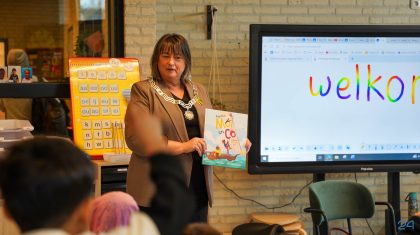 2026-01-27-Burgemeester_voorlezen_Molenakker3