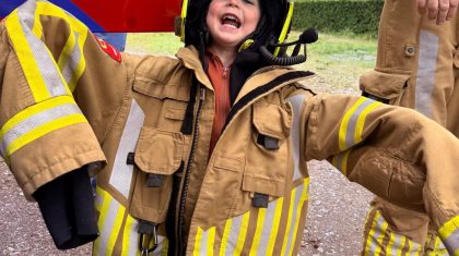 2026-06-22-Leerzaam-bezoek-van-wijkagenten-en-brandweer-bij-De-Bengels-en-Het-Hertje2