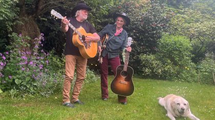 2026-06-22-Riverside-Lane-Duo-treedt-op-in-Amfitheater-Buitencentrum-De-Pelen