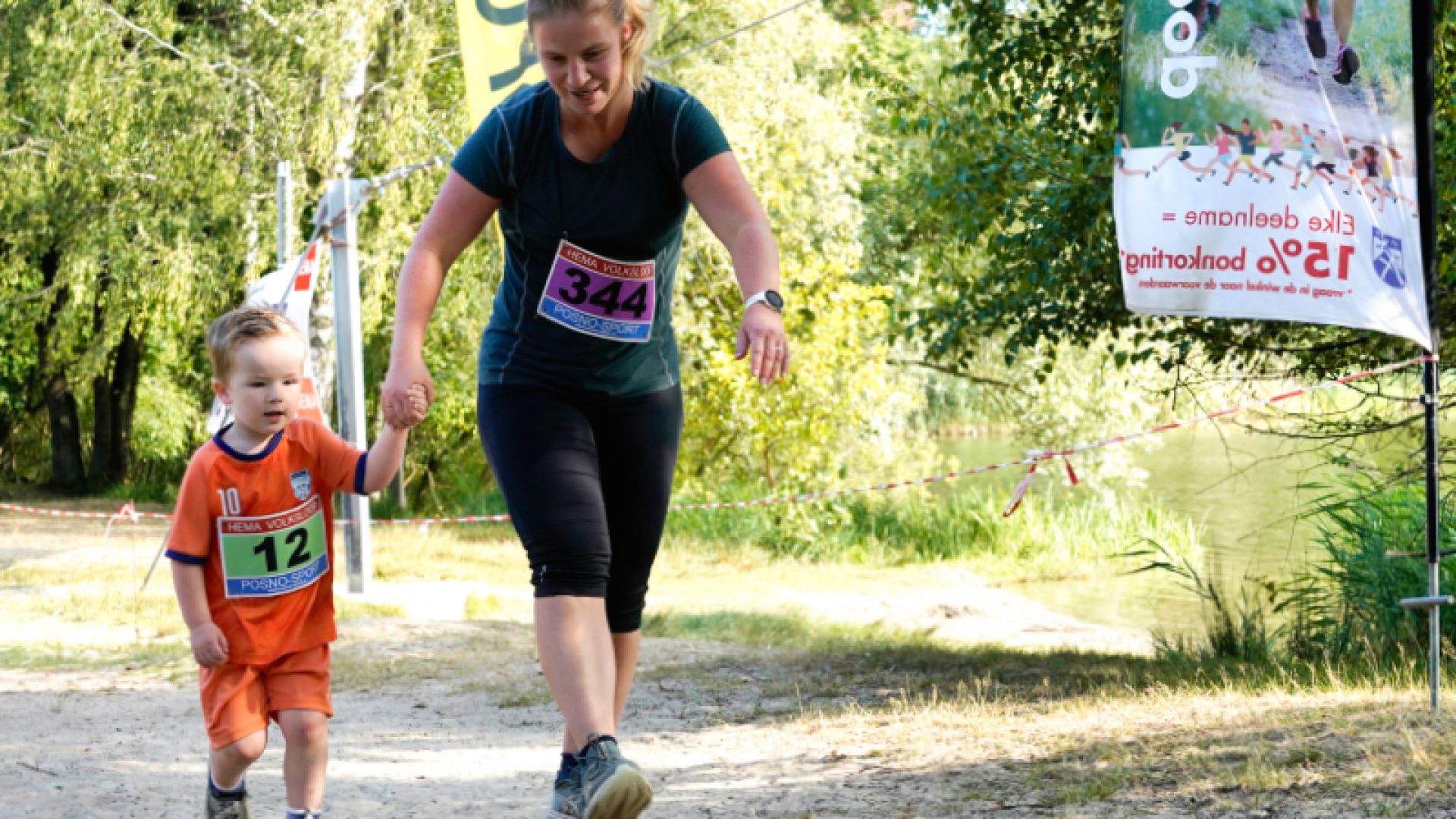 2026-08-03-Ruim-140-deelnemers-aan-zomerse-HEMA-Volksloop-in-Weert-7