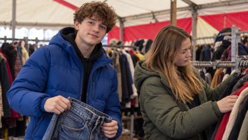 2026-09-30Nederweert-gaat-op-zoek-naar-winterkleding-en-spijkerbroek