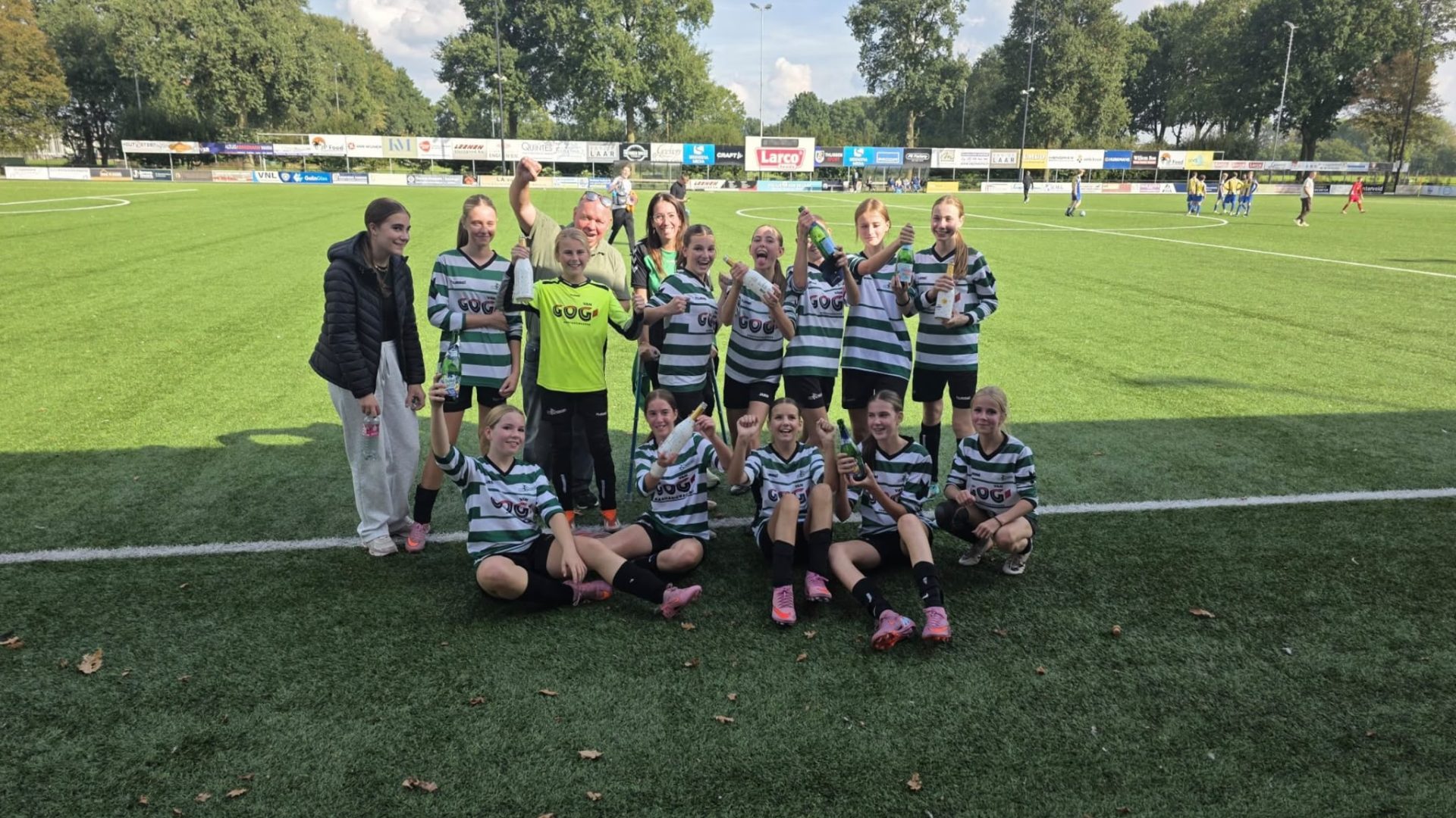 2026-10-04-Eindse-Boys-Merefeldia-RKSVO-Mo-15-kampioen-najaarsreeks-2