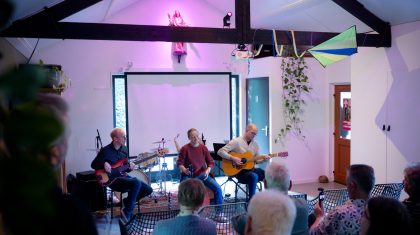 2026-10-12-Huiskamerfestival-brengt-muziek-naar-17-huiskamers-in-Weert8