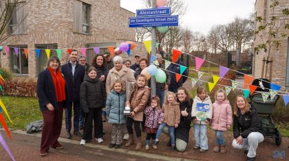 20260210_Plaatsing-straatnaambord-Gezelligste-Straat-Alexiastraat-en-Florierstraat_17