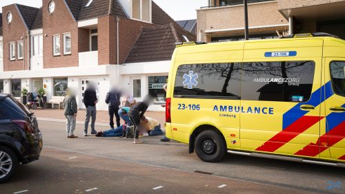 20260323_Voetgangster-gewond-bij-aanrijding-aan-Geenestraat-in-Nederweert_1