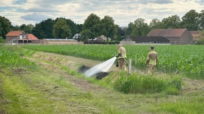 20260617_Klein-brandje-op-stuk-land-aan-de-Luitstraat-in-Leveroy_1
