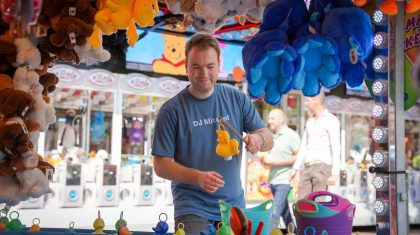 20260901_Prikkelarme-kermis-in-Nederweert-trekt-opnieuw-veel-bezoekers_43
