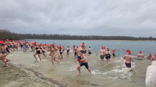 Foto | Swim to Fight Cancer Weert