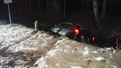 2026_01_05-Ongeval-auto-in-de-sloot-Weert-1