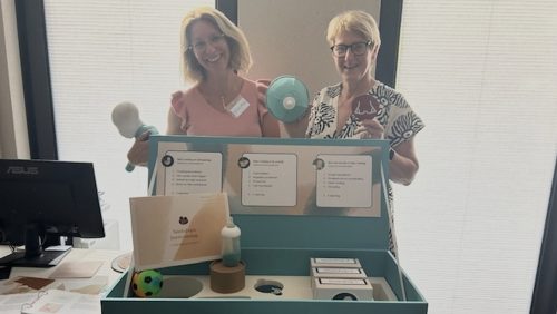 Chantal Mulkens en Lenie Caris zetten zich in voor een kansrijke start.