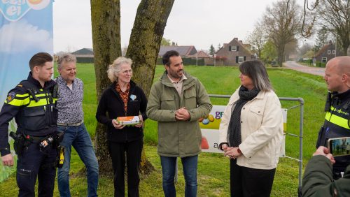 2026_04_02-Overhandiging_Eierdoosjes_Nederweert9