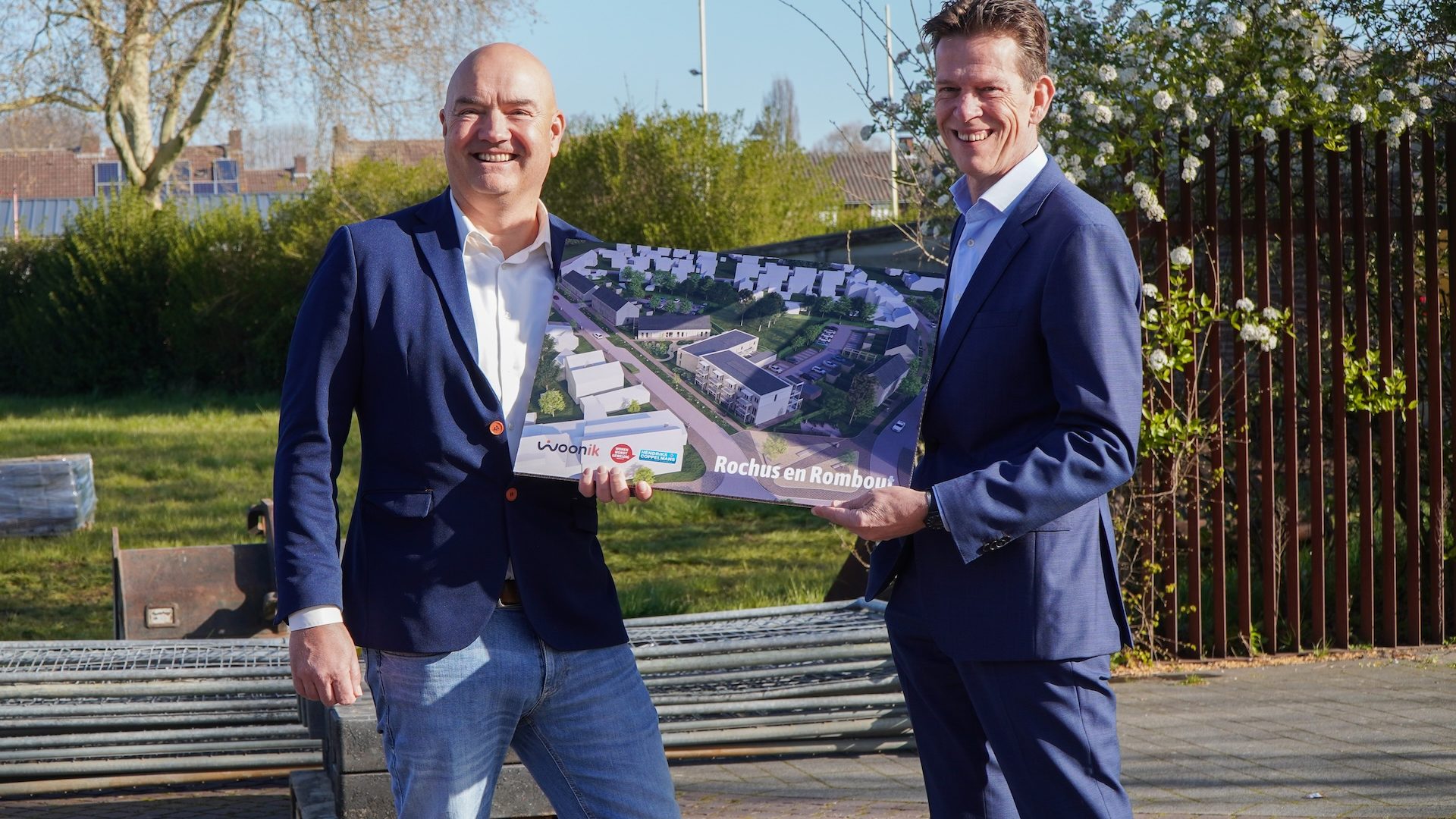 2026_04_02-Woonik-en-Hendriks-Coppelmans-zetten-handtekening-voor-42-nieuwe-huurwoningen-in-Budschop