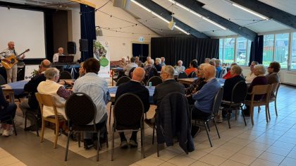 2026_04_13-Herinneringen-en-gezelligheid-tijdens-muziekmiddag-van-Zonnebloem-Ospel3