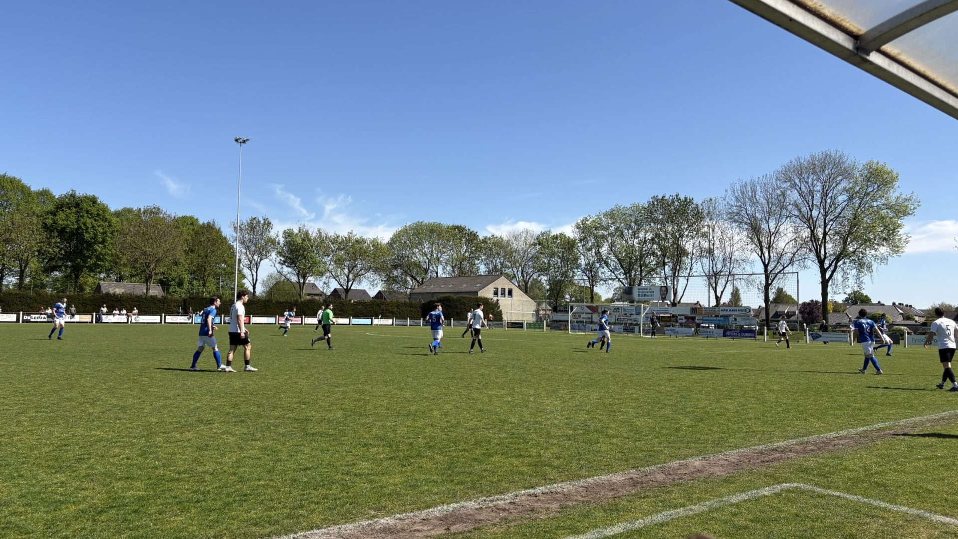 2026_04_26-Voetbalweek-Nederweert