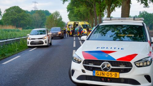 2026_05_04-Automobilist_botst_tegen_boom_op_de_Venloseweg_in_Ospel-5